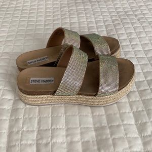 Steve Madden platform sandals